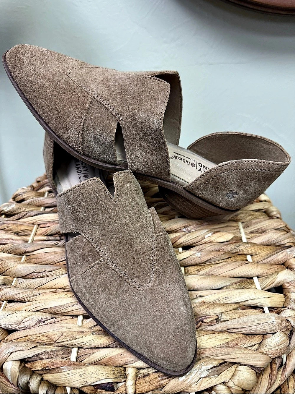 LUCKY Brand Minnsy Mule Pointed Toe Brown Ortholite Ladies size 7.5